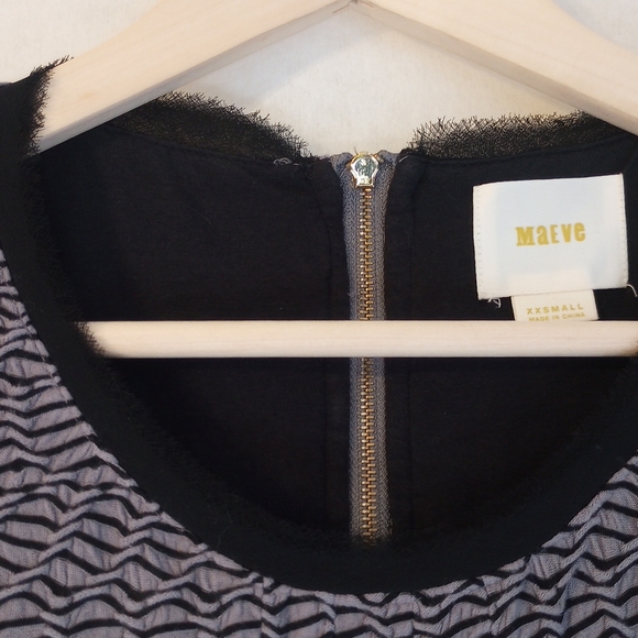 MAEVE Women's Grey Black Eyelash Trim Hem Empire Waist Midi Short Sleeve Zip XXS - Picture 4 of 15